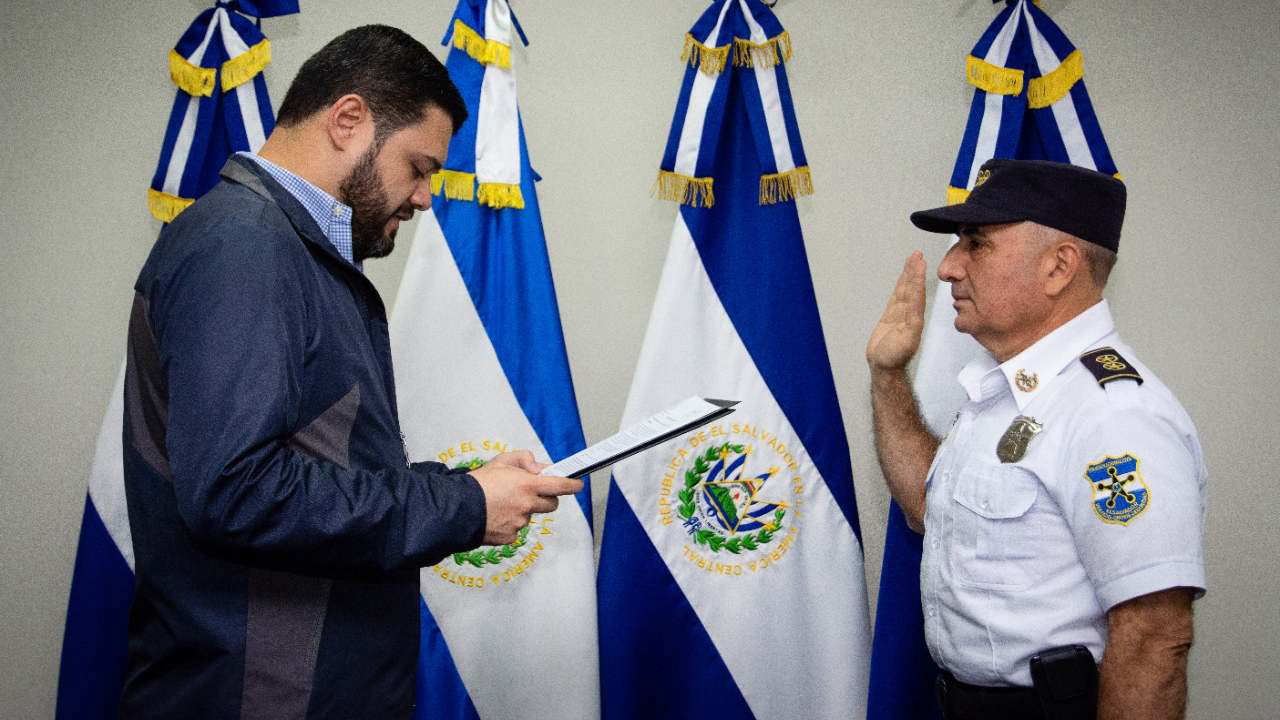 juramentan-a-nuevo-subdirector-general-de-la-policia-nacional-civil